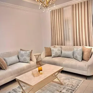 https://apt-new-in-jeddah-100-meter-to-supermarket.jeddahhotels.net